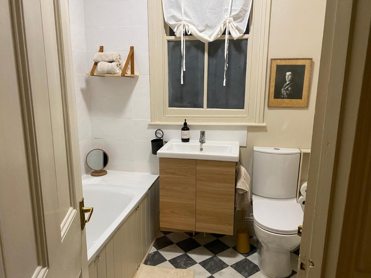 Stylish Apt London Excel Olympic Close To Station Apartment Exterior photo
